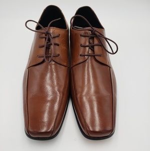 Kenneth Cole Lace Up Cognac  11.5